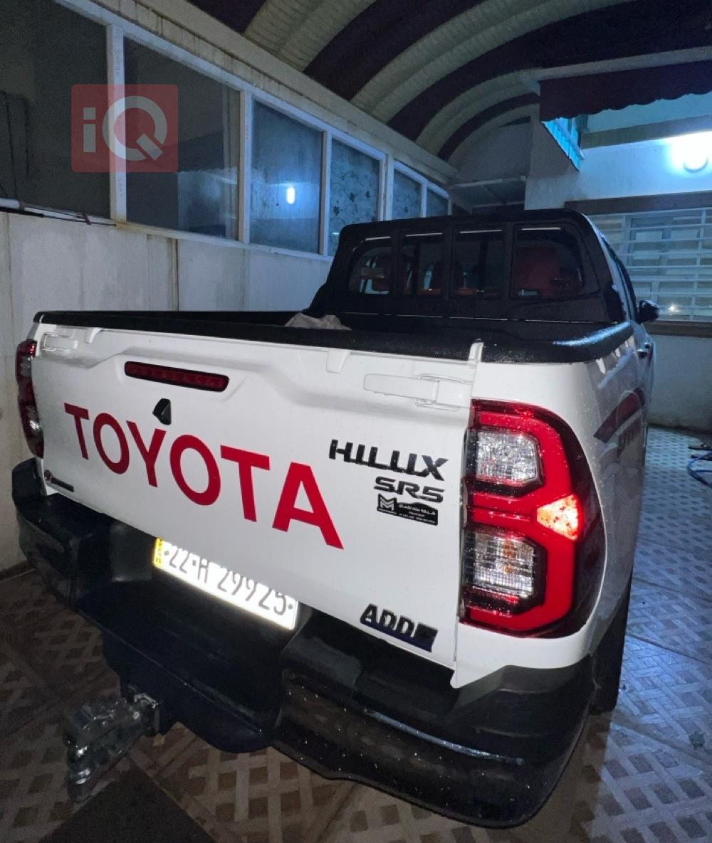 تويوتا هايلوكس